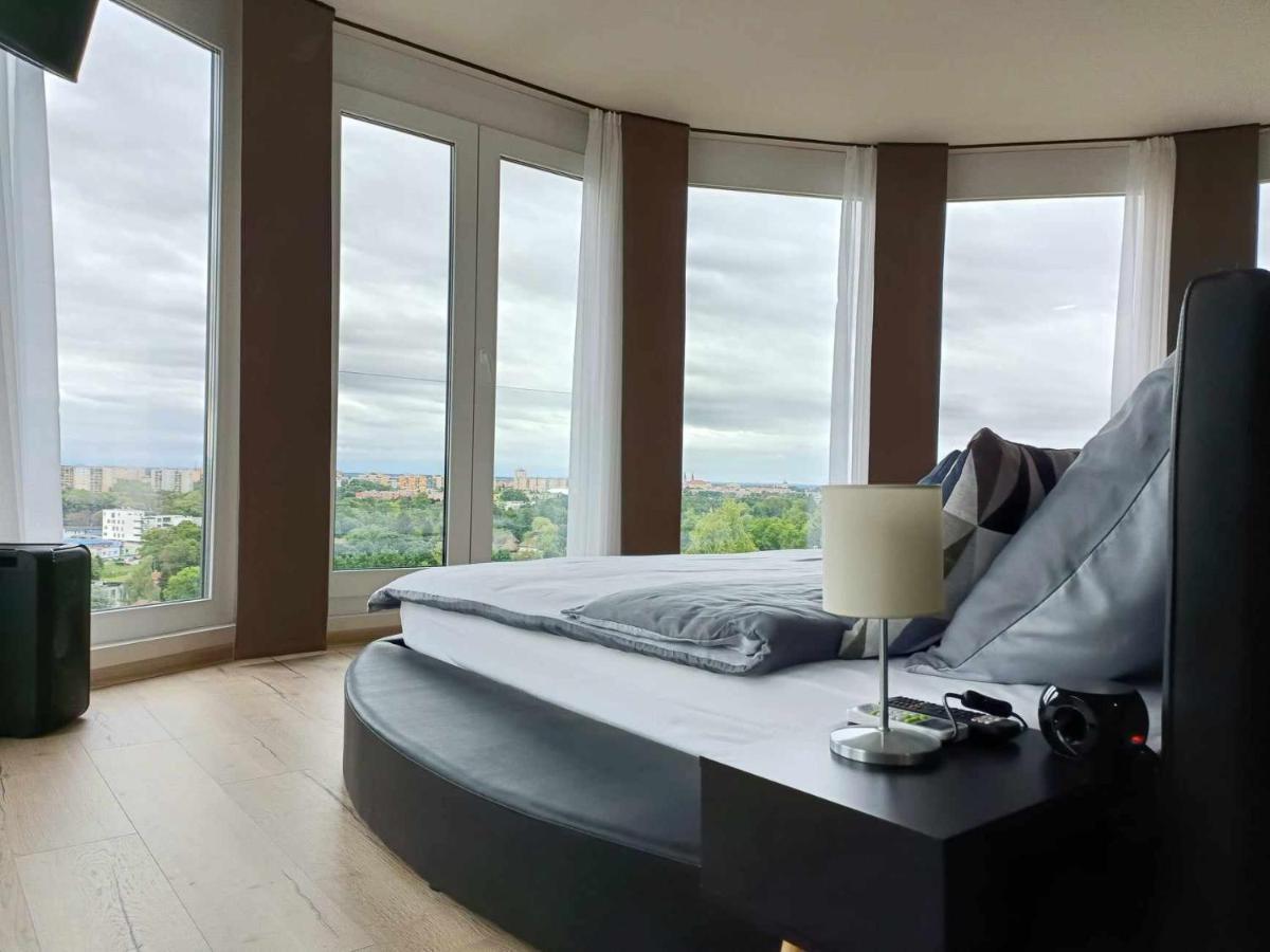 West Panorama Penthouse - Apartment With A Fantastic View Of The City Szombathely Exterior foto