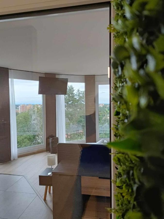 West Panorama Penthouse - Apartment With A Fantastic View Of The City Szombathely Exterior foto